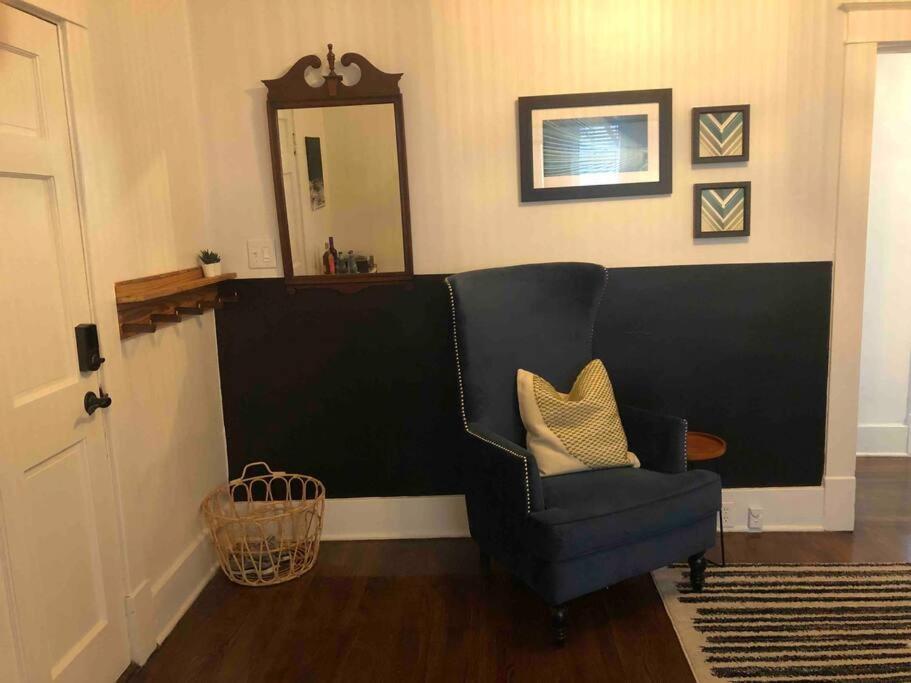 J Birds' Bungalow In The Heart Of Midtown เมมฟิส ภายนอก รูปภาพ